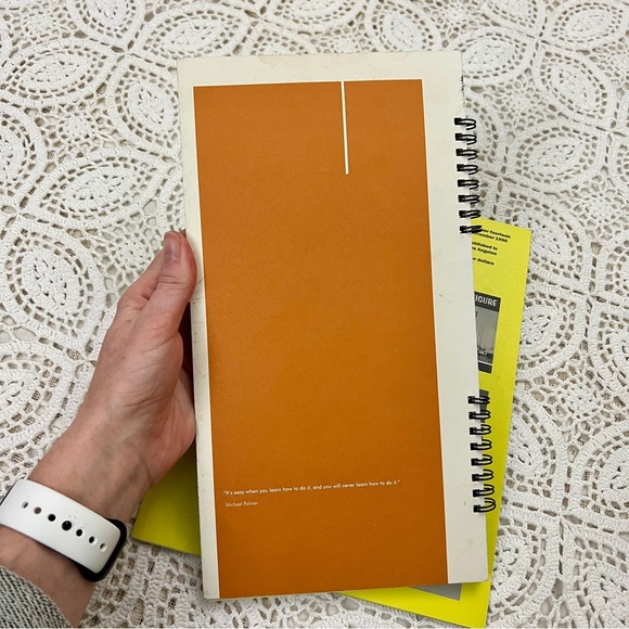 Two artsy mags - Picture 11 of 17